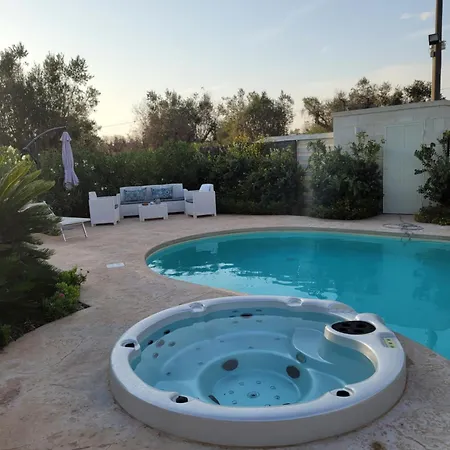 Erika, Landidyll Bei Ostuni San Vito dei Normanni