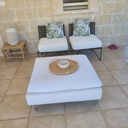 Erika, Landidyll Bei Ostuni Villa